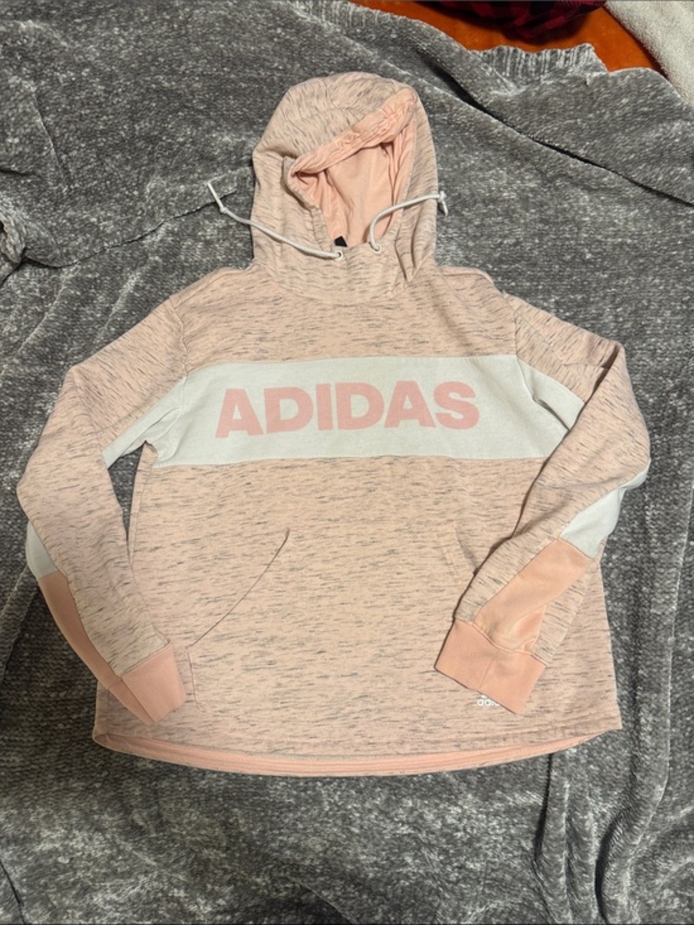 ADIDAS || Women’s Post Game Pullover Fleece (M)